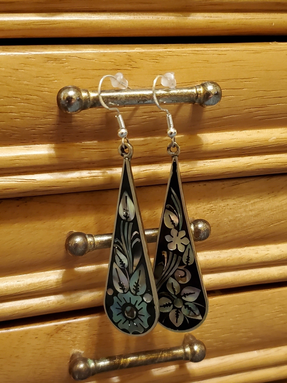 Vintage Mexican Alpaca Silver, Abalone & Mother Of Pearl Earrings